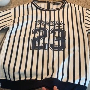 Women’s sweatshirt